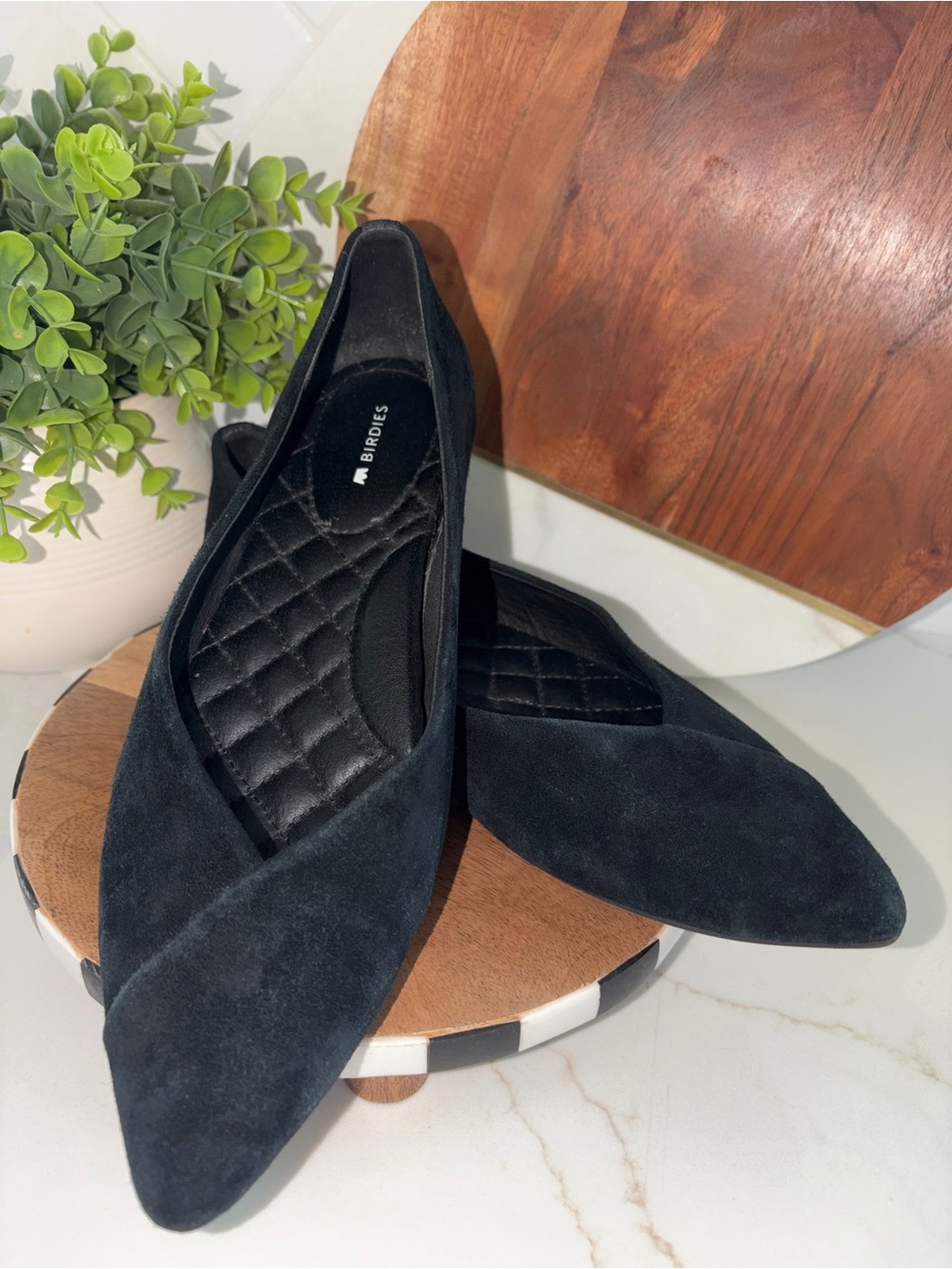 Birdies The Goldfinch Suede Black Flat Shoes Womens Size 9 - Picture 2 of 8